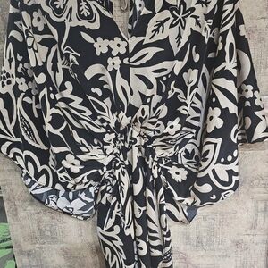 Floral Black and White Women's Top